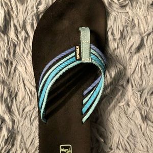 Teva brand Comfy Beach Flip-flops 🏖 🩴